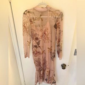 Maternity floral mermaid style dress. Great for baby-shower or maternity shoot